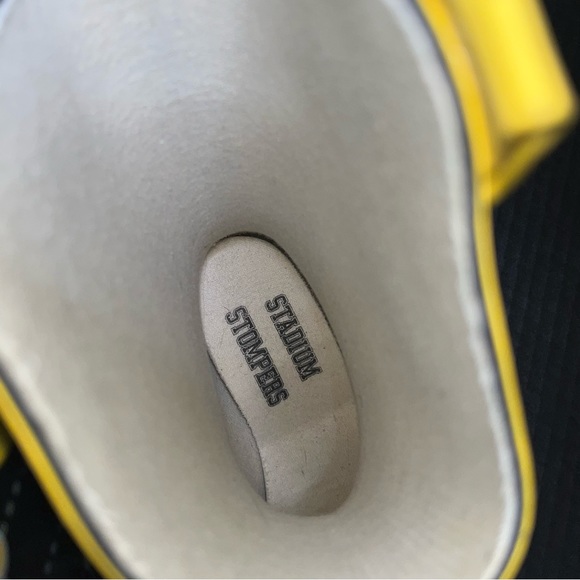 STADIUM STOMPERS Women’s Rubber Rain Boots Black and Yellow Size 7 - Picture 12 of 12